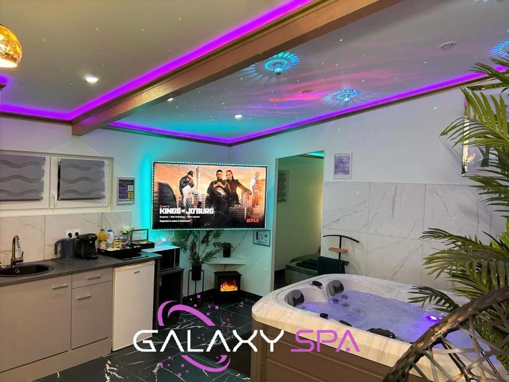 Galaxy Spa - Suite Jupiter Jacuzzi Privatif Champigneulles Zewnętrze zdjęcie